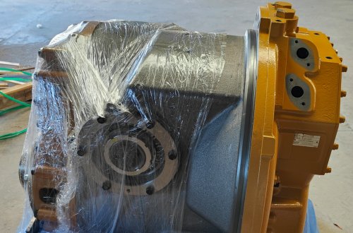 CAT D9R TRANS 5972591